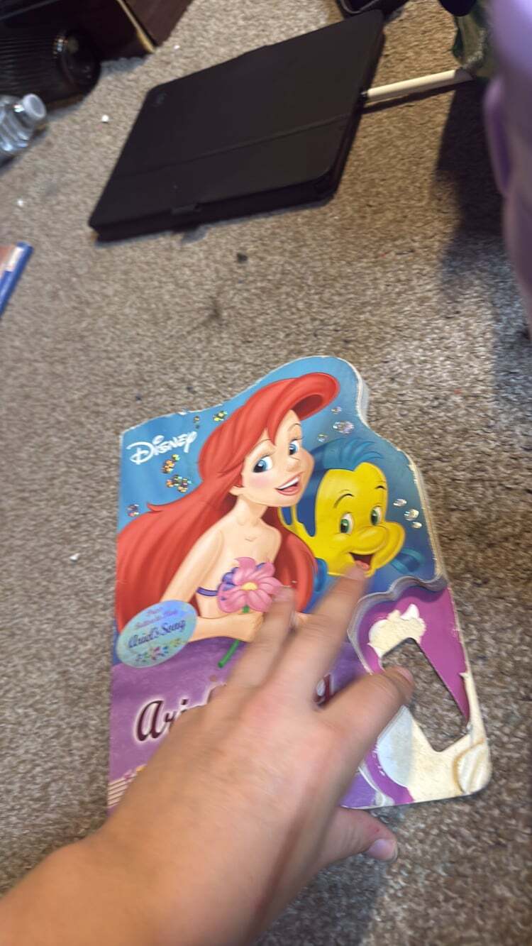 Disney The Little Mermaid Ariel's Song Board Book PI Kids